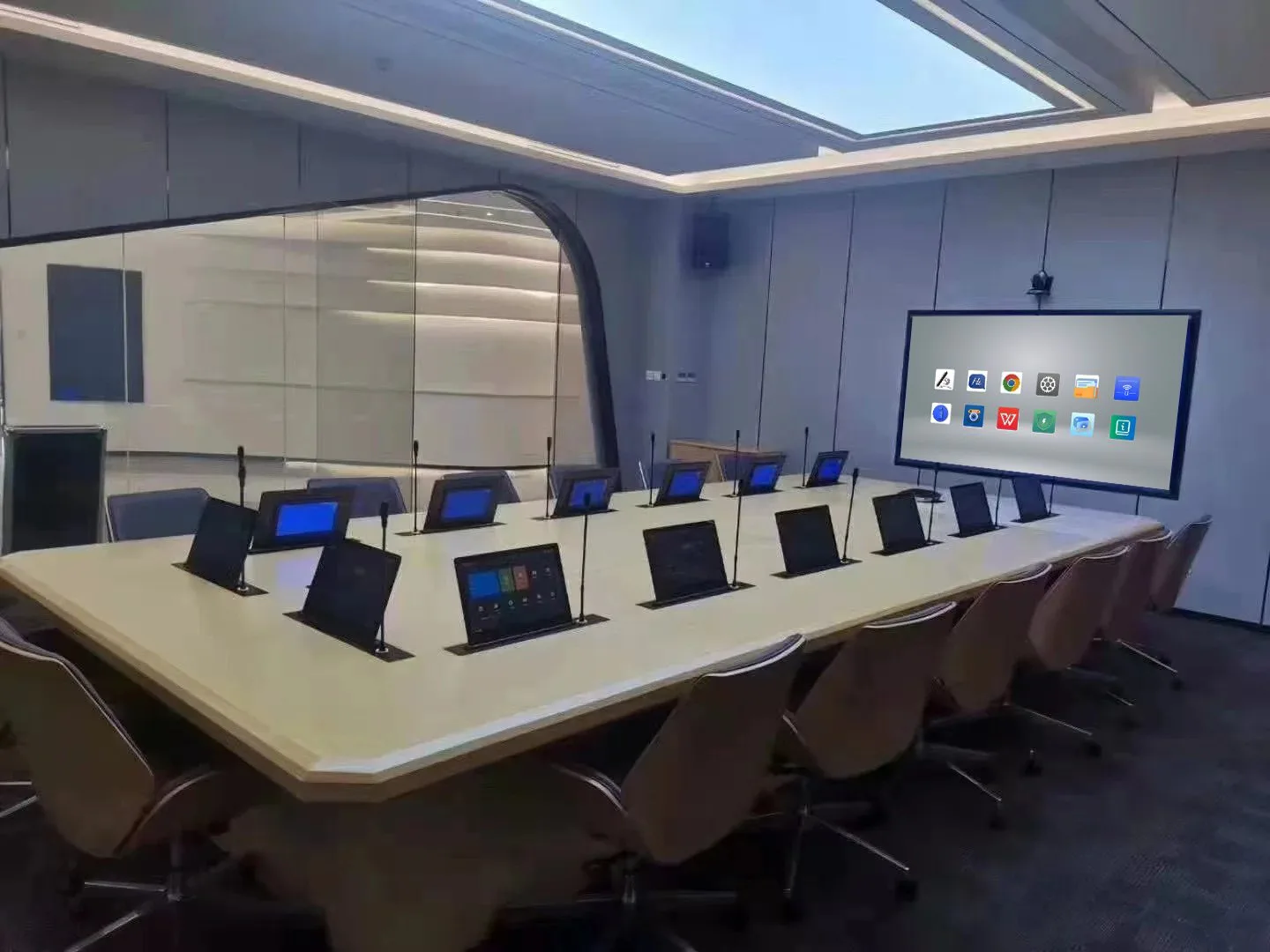 Qtenboard Interactive Whiteboard Russia Teaching Project