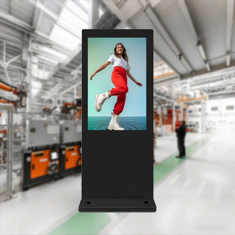 Outdoor Digital Signage Manufacturers: Why Qtenboard is the Trusted Choice